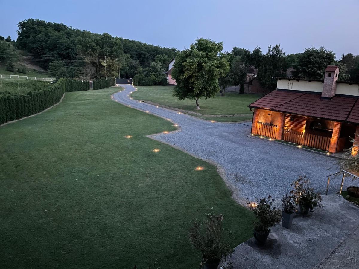 Modern House Surrounded By Nature Grabrov Potok Εξωτερικό φωτογραφία
